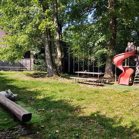 Apartmán Zamek Usobi