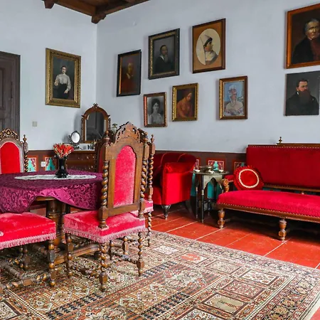 Zamek Lägenhet Usobi